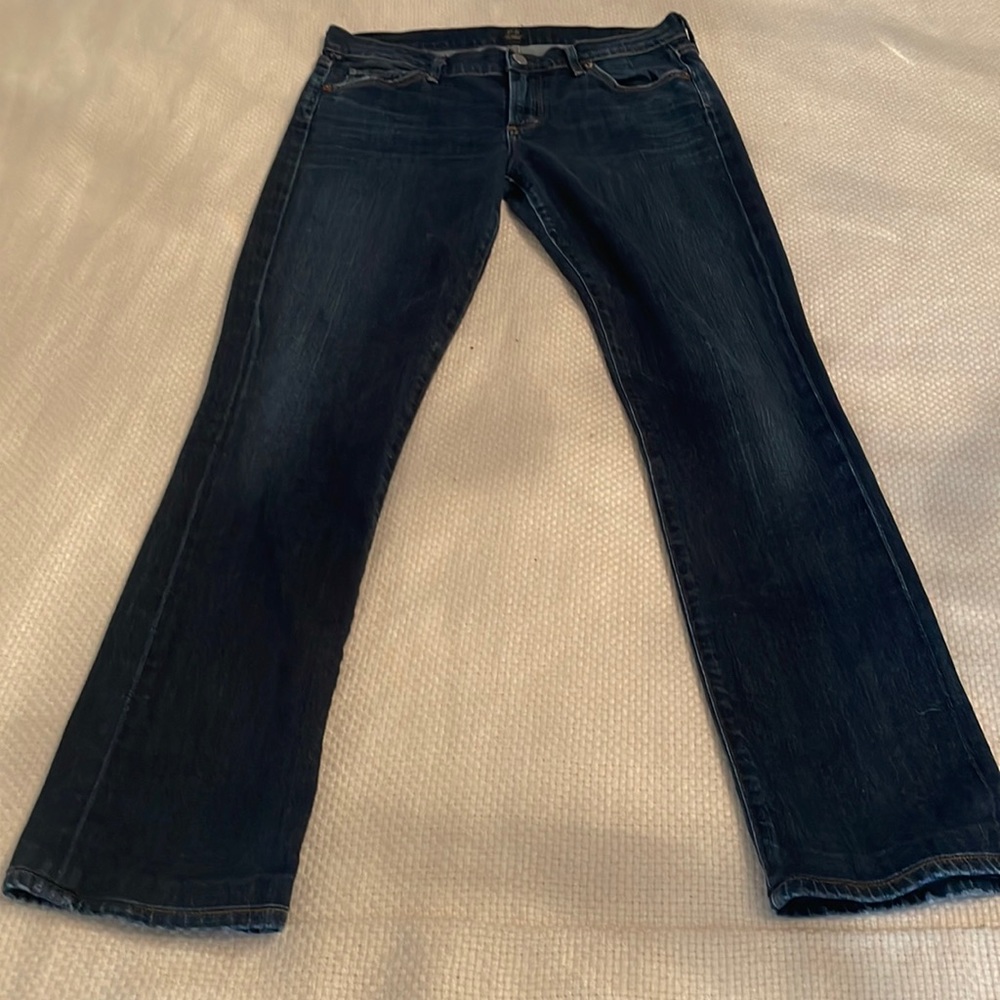 Elson style straight leg Citizens of Humanity jeans. Excellent condition. Enjoy!